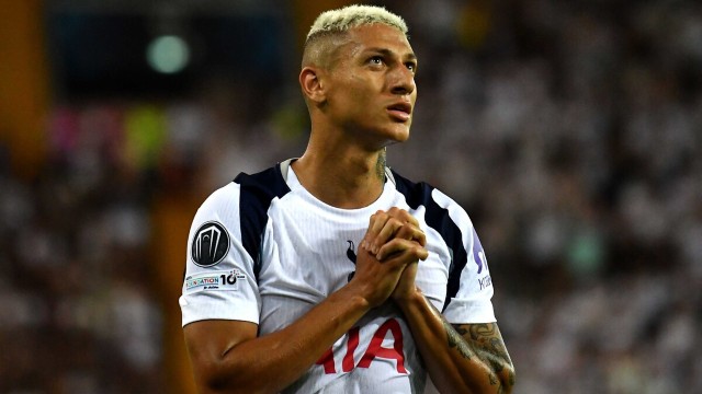 Tottenham, Aston Villa'yı Devirerek 2026'daki İkinci Zaferini İlan Etti! haber görseli