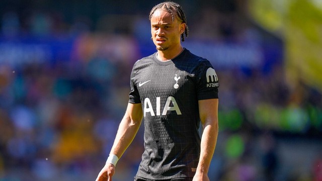 Tottenham'a Xavi Simons şoku haber görseli