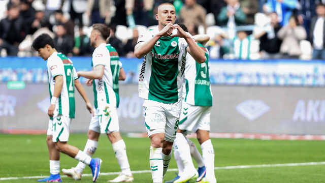 Konyaspor, Karagümrük'ü gol yağmuruna tuttu! haber görseli