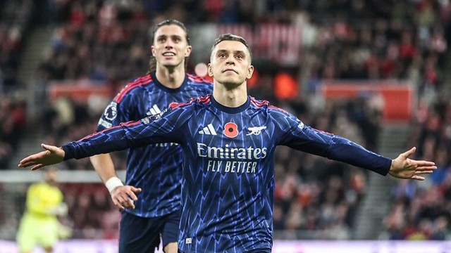 Arsenal, Trossard'la West Ham'ı Devirdi! haber görseli