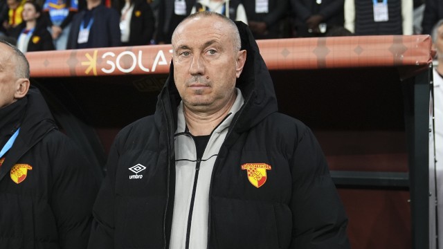 Stoilov'dan Göztepe'de Dev Rakam! haber görseli